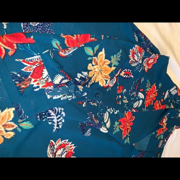 NY&Co Soho blouse - Picture 3 of 3